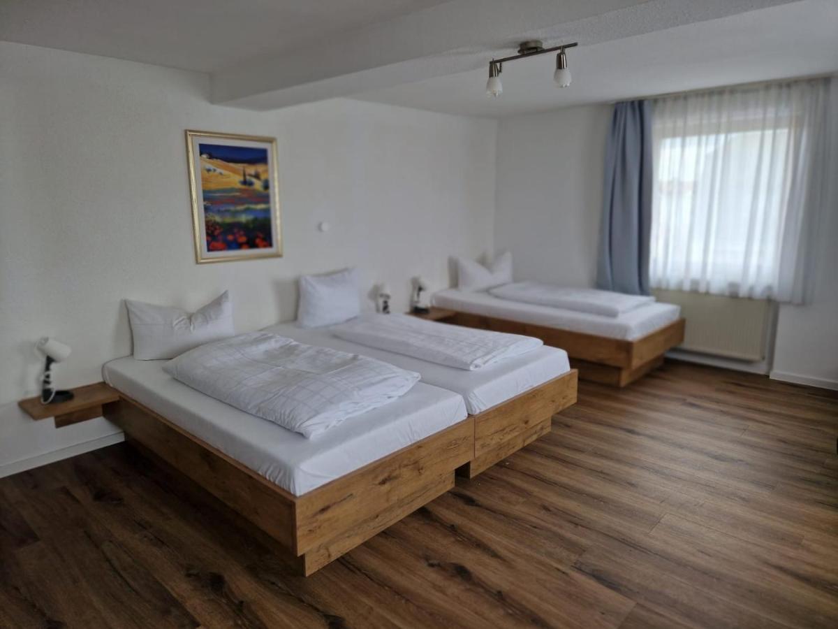 Hotel Sonnenkeller Neu-Ulm Exteriör bild