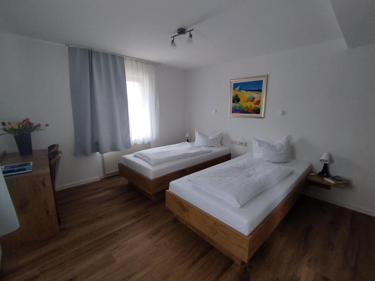 Hotel Sonnenkeller Neu-Ulm Exteriör bild