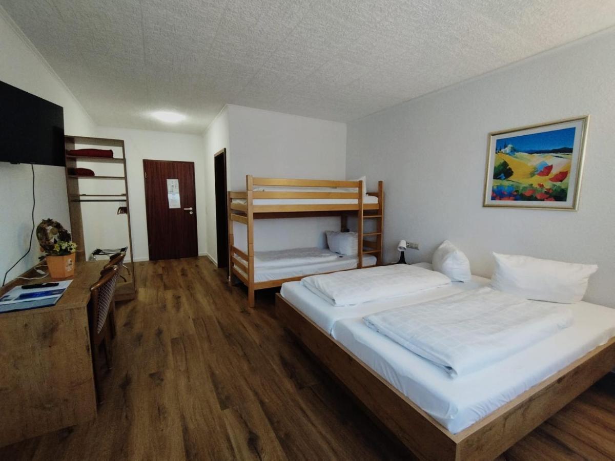 Hotel Sonnenkeller Neu-Ulm Exteriör bild